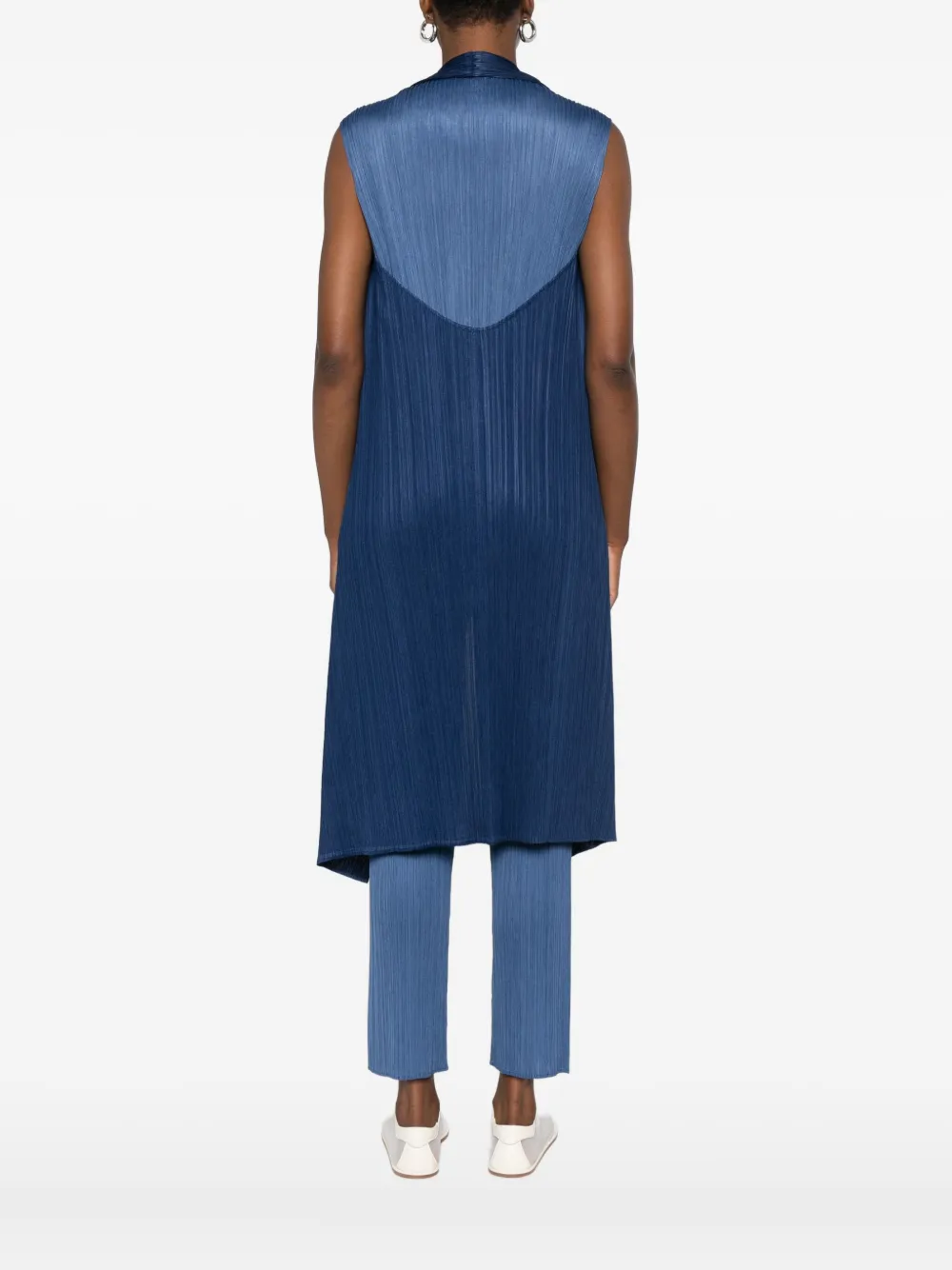 Issey Miyake Pleated One-shoulder Top In Blue