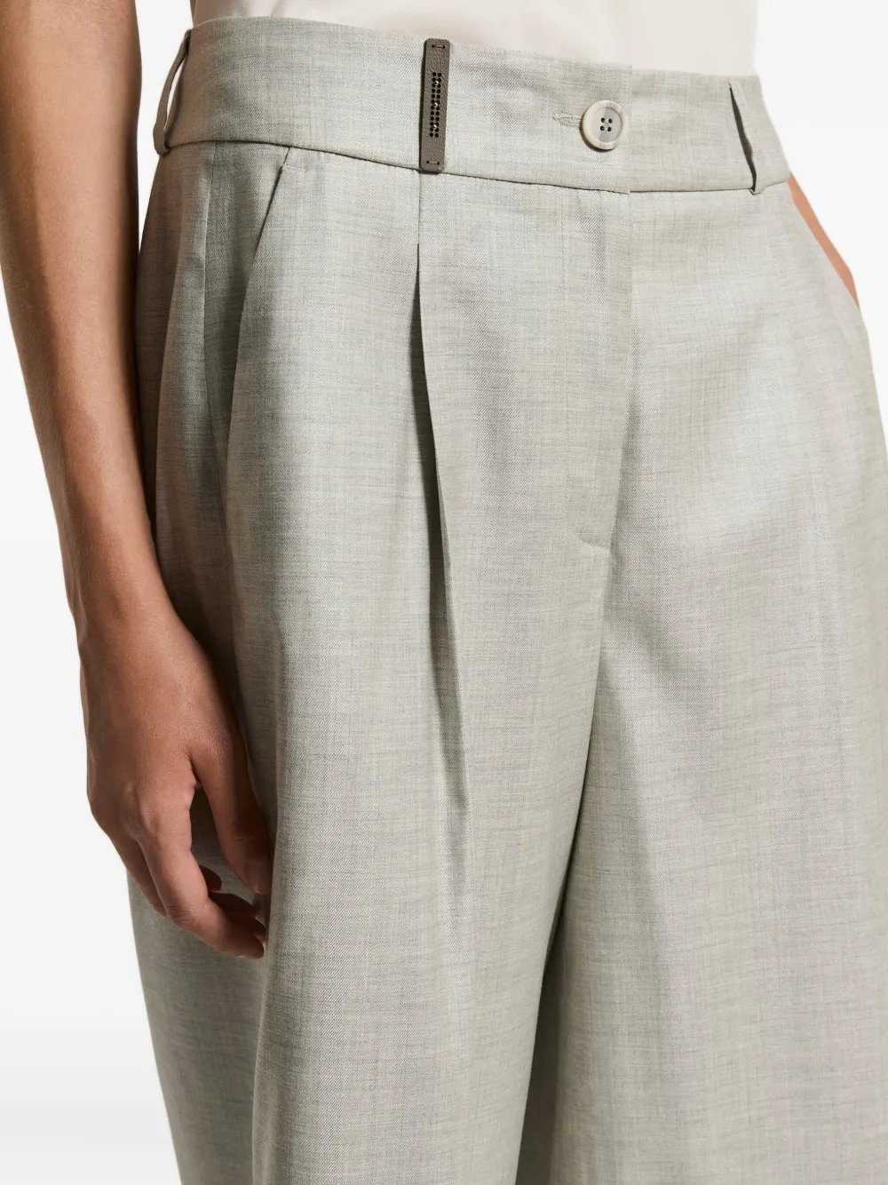 Peserico tailored short | Knee-Length Shorts | Image 2