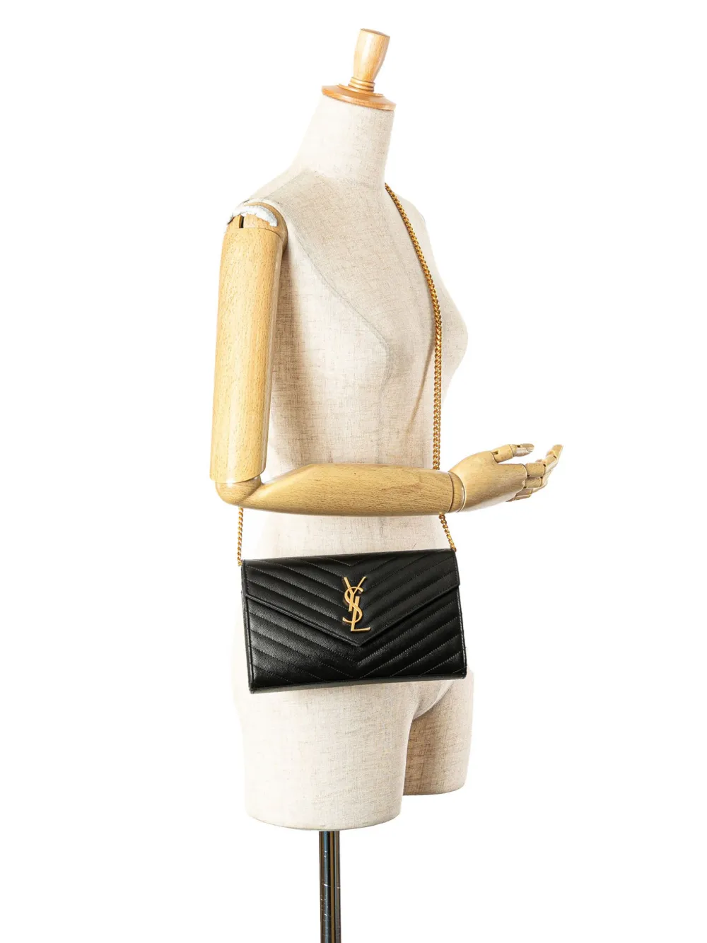 Saint Laurent Pre-Owned 2021 Grain De Poudre Chevron Monogram Envelope Chain Wallet crossbody bag | Pre-Owned | Image 2