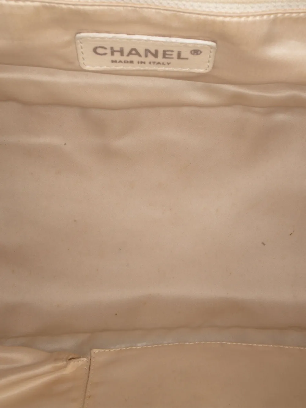 Pre-owned Chanel 2008-2009 Quilted Lambskin East West Accordion Flap Shoulder Bag In White