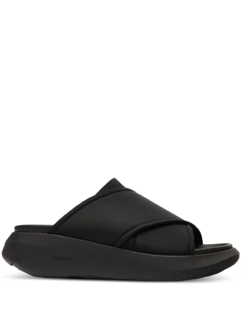 ONWUAD Kriss cross-strap slides