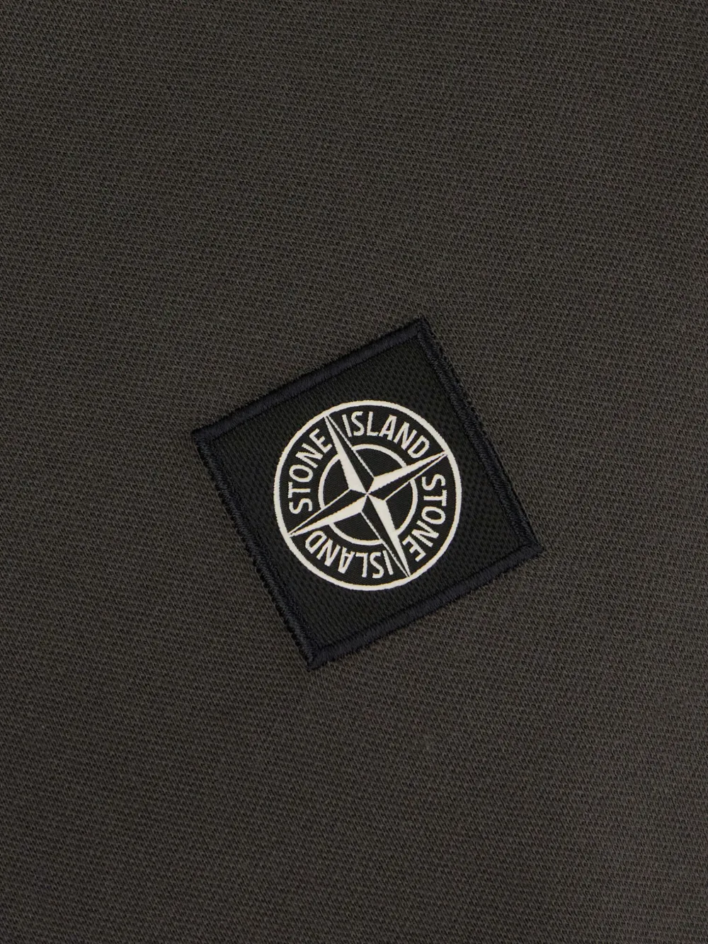 Stone Island 2200007 poloshirt met logopatch Grijs