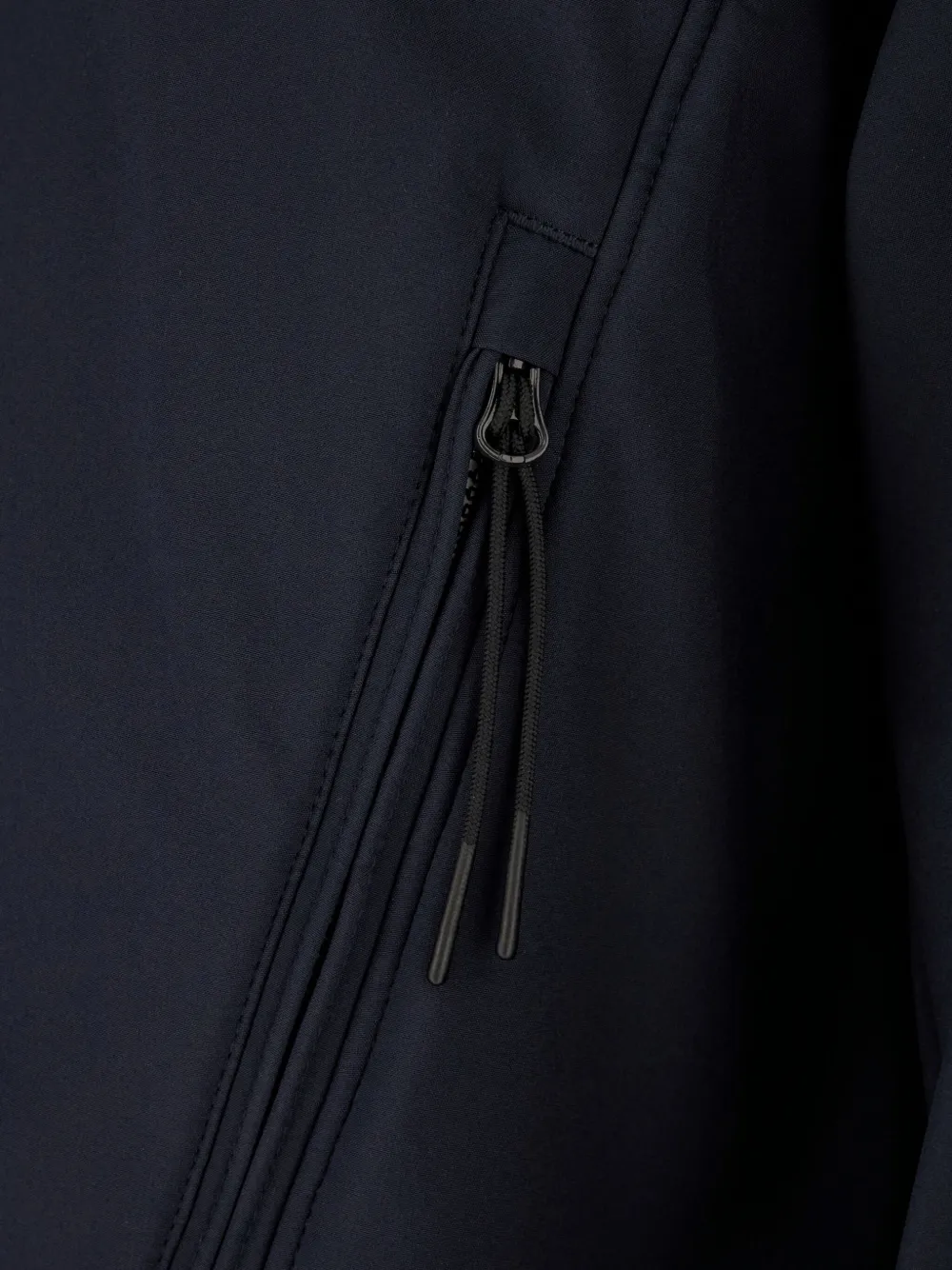 C.P. Company Jack met capuchon Zwart
