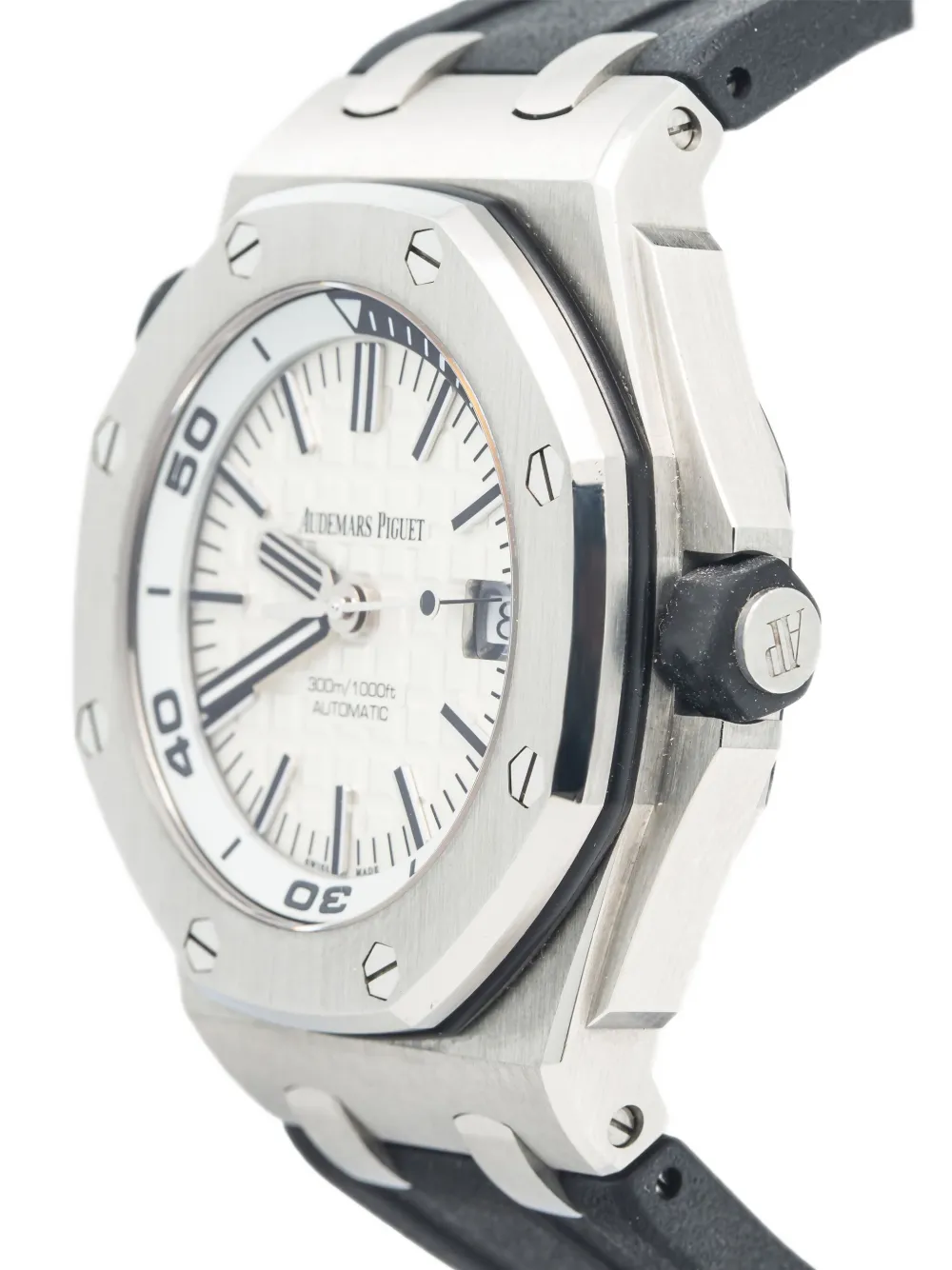 Audemars Piguet pre owned Royal Oak Offshore 42mm | Pre-Owned Chronograph Watches | Image 2