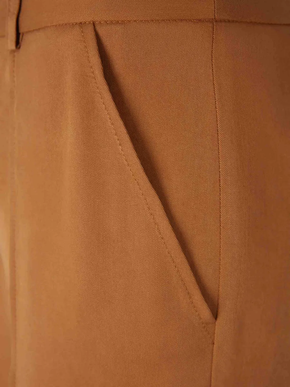 Veronica Beard cargo pocket trousers Beige