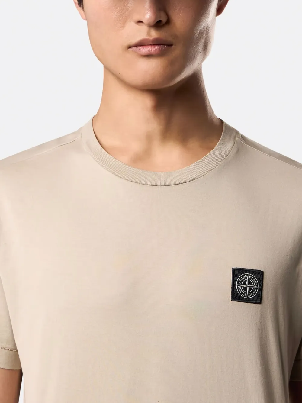 Stone Island logo-patch short-sleeve T-shirt Beige