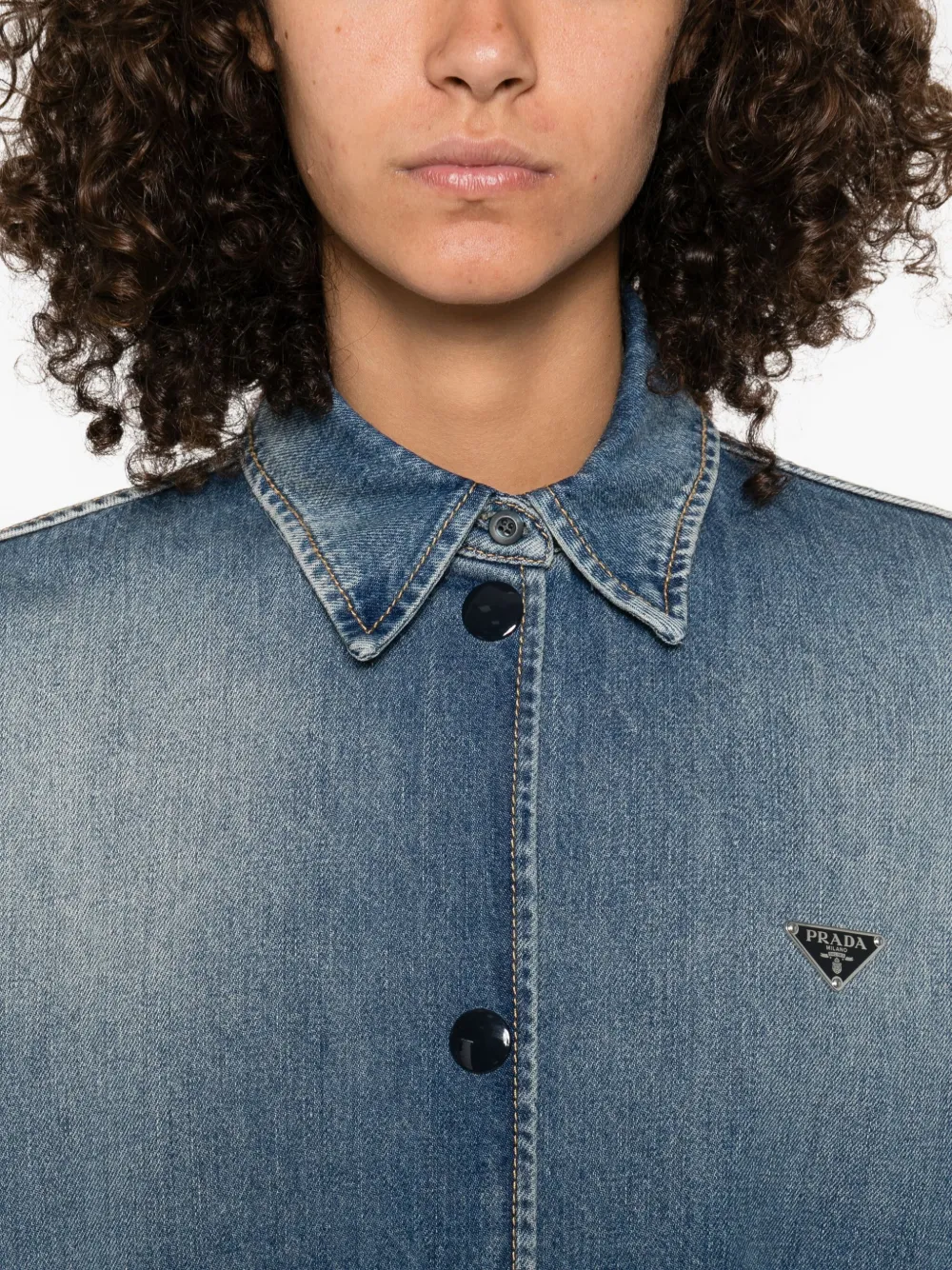 Prada triangle-logo denim shirt Blauw