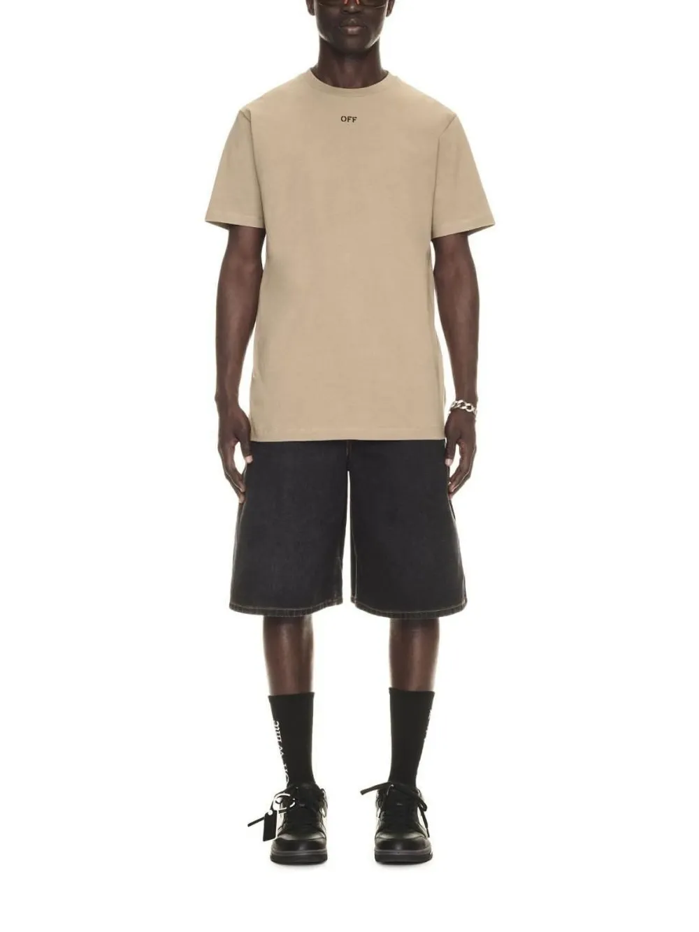 Off-White T-shirt met stikseldetail Bruin