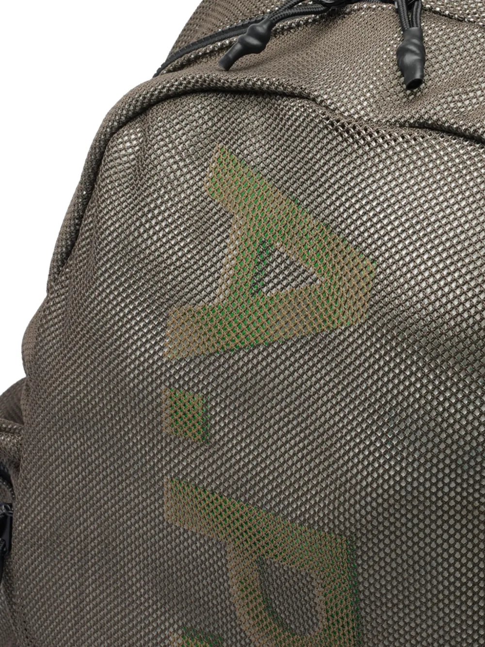 A.P.C. logo-print mesh backpack Bruin