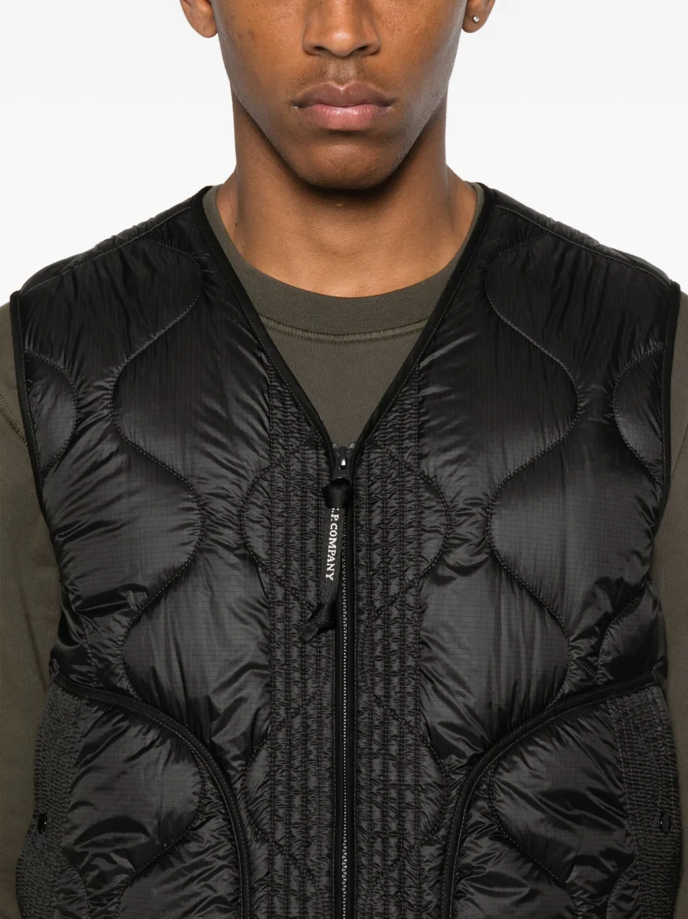 C.P. Company D.D. Shell quilted panelled gilet Zwart