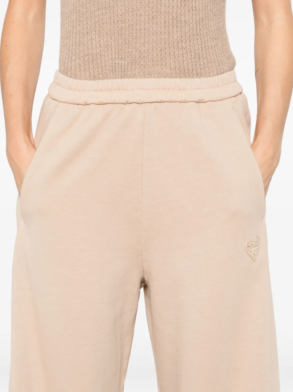 Forte Broek met geborduurd hart Beige
