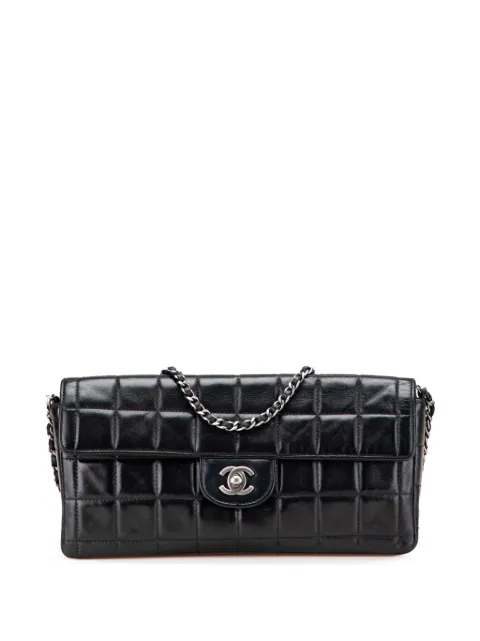 CHANEL Pre-Owned 2000-2002 Chocolate Bar Lambskin East West Flap shoulder bag