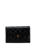 CHANEL Pre-Owned 2021-2025 CC Quilted Caviar Trifold Flap Wallet long wallets - Black