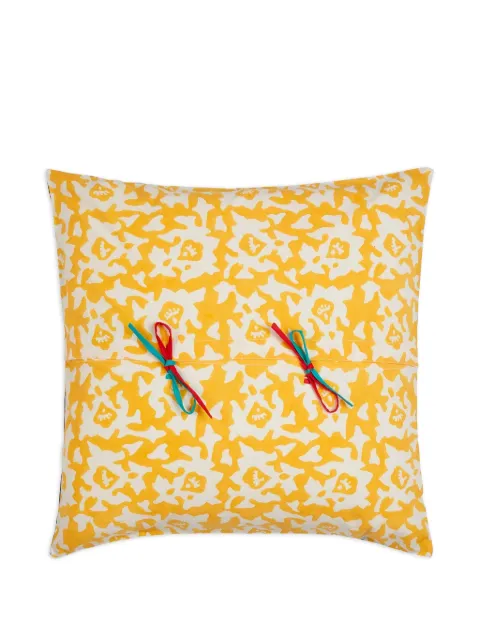 Lisa Corti arabesque-pattern floral cushion