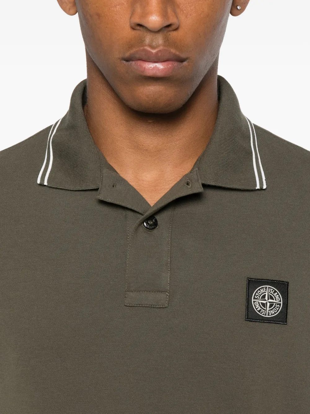 Stone Island logo-appliqué polo shirt Groen