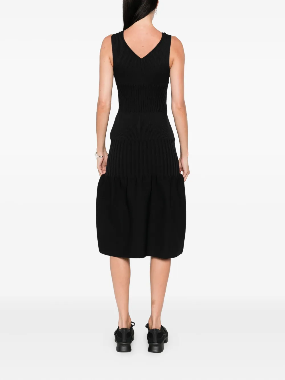 CFCL ribbed V-neck midi dress Zwart
