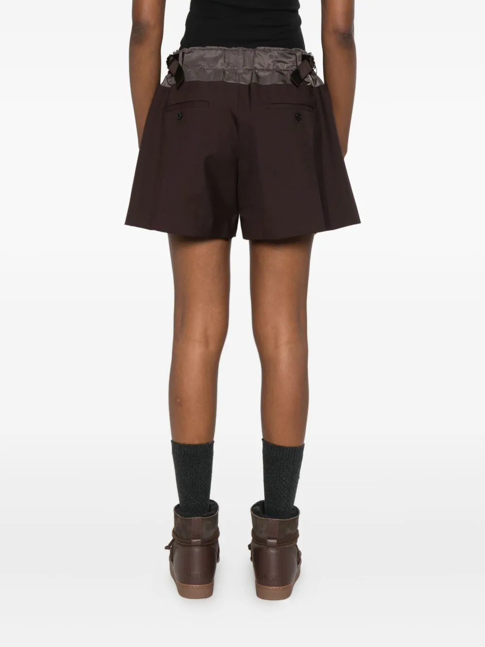 sacai Shorts met vlakken Bruin