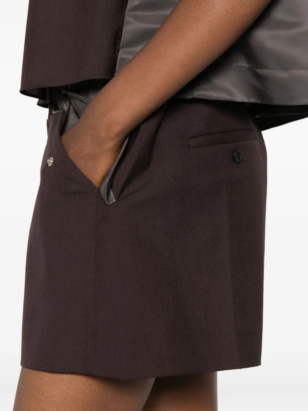 sacai Shorts met vlakken Bruin