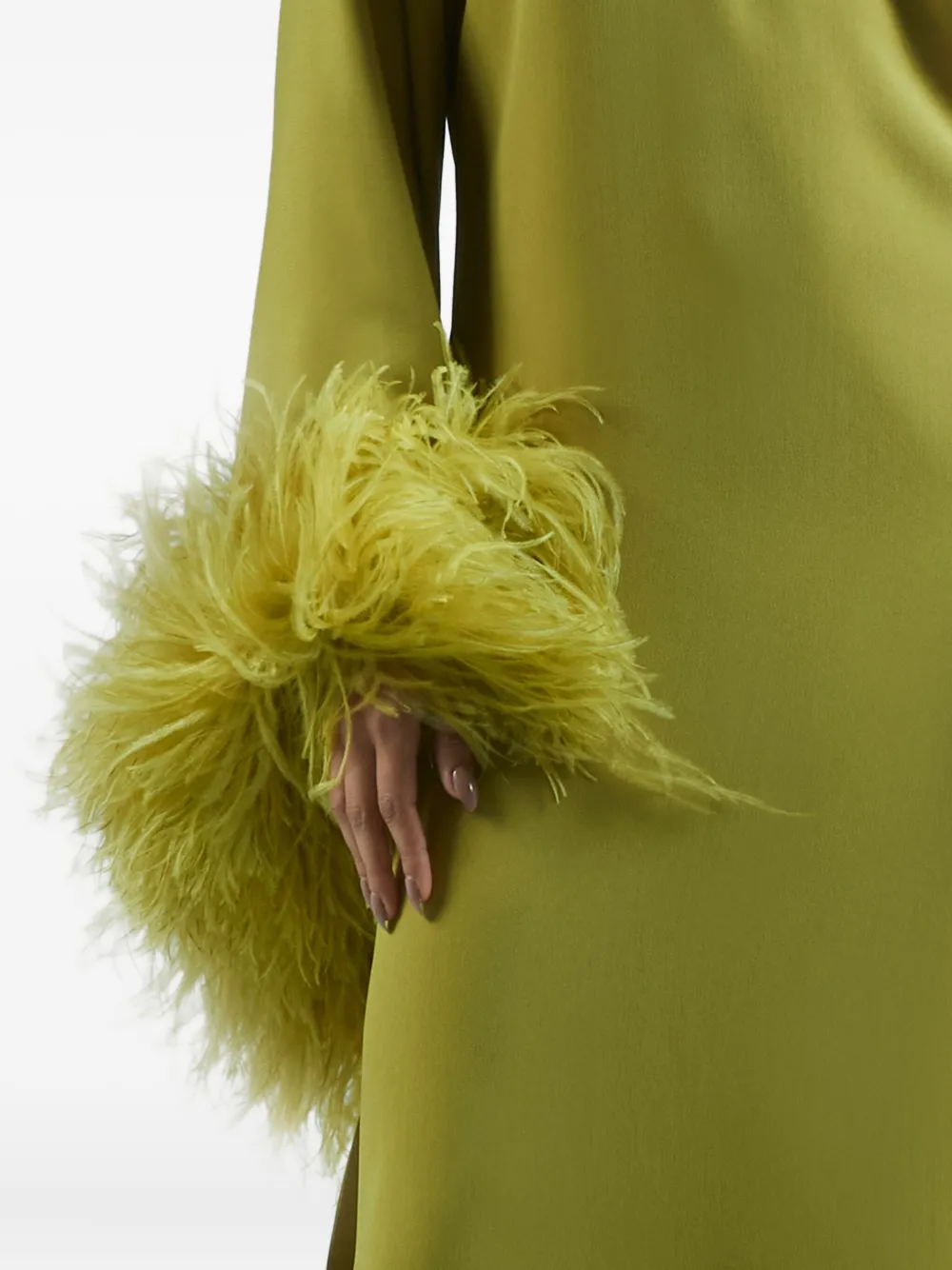 Taller Marmo Baler feather-trimmed one-shoulder maxi dress Groen