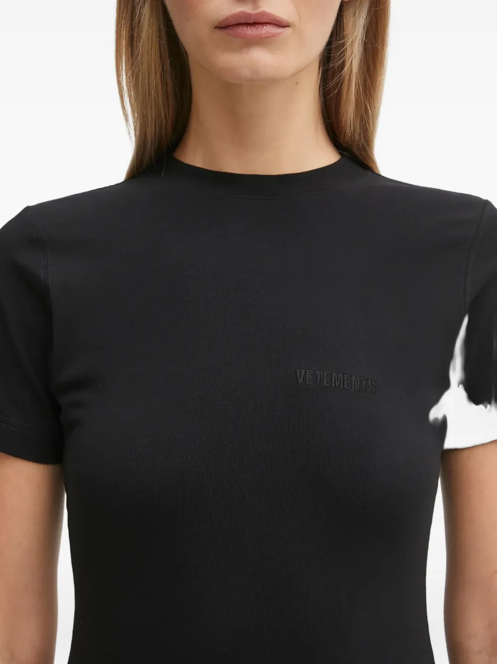 Vetements Logo-embroidered T-shirt In Black
