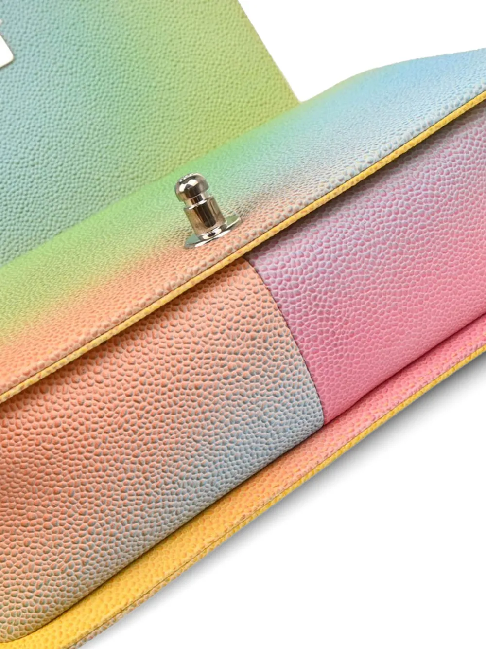 Pre-owned Chanel 2016 Medium Boy  Caviar-leather Shoulder Bag In Pink