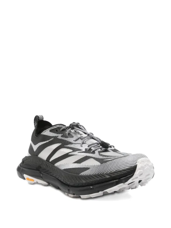 HOKA Mafate Speed 4 Lite スニーカー | ブラック | FARFETCH JP