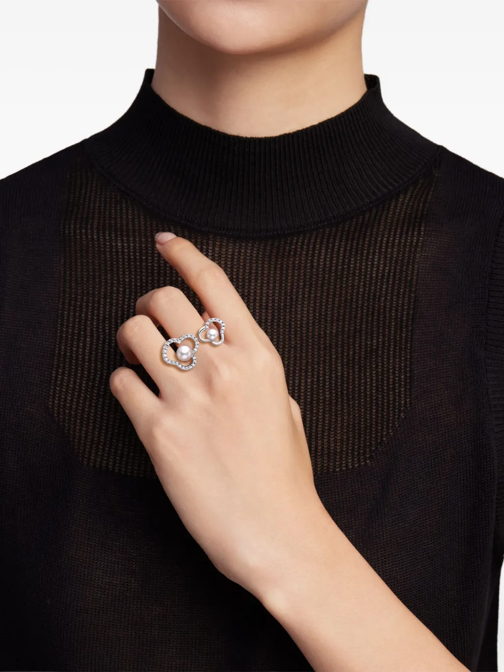 TASAKI 18K white gold Chants signature akoya pearl and diamonds ring - TASAKI 18K white gold Chants signature akoya pearl and diamonds ring -