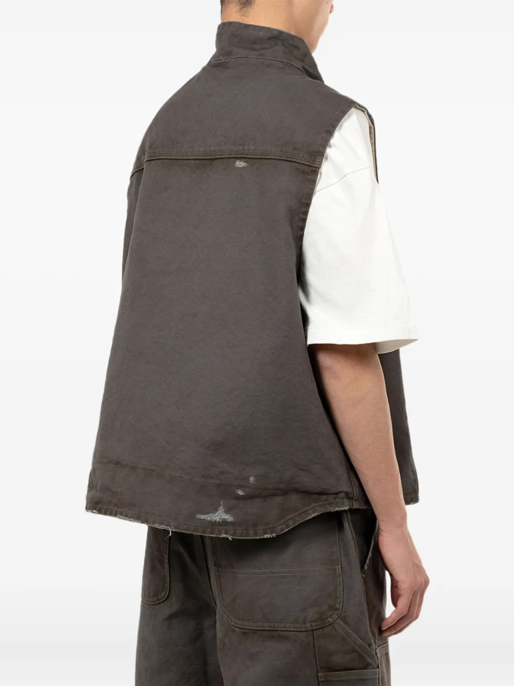 Kamiya Distressed Zip-fastening Vest In Brown
