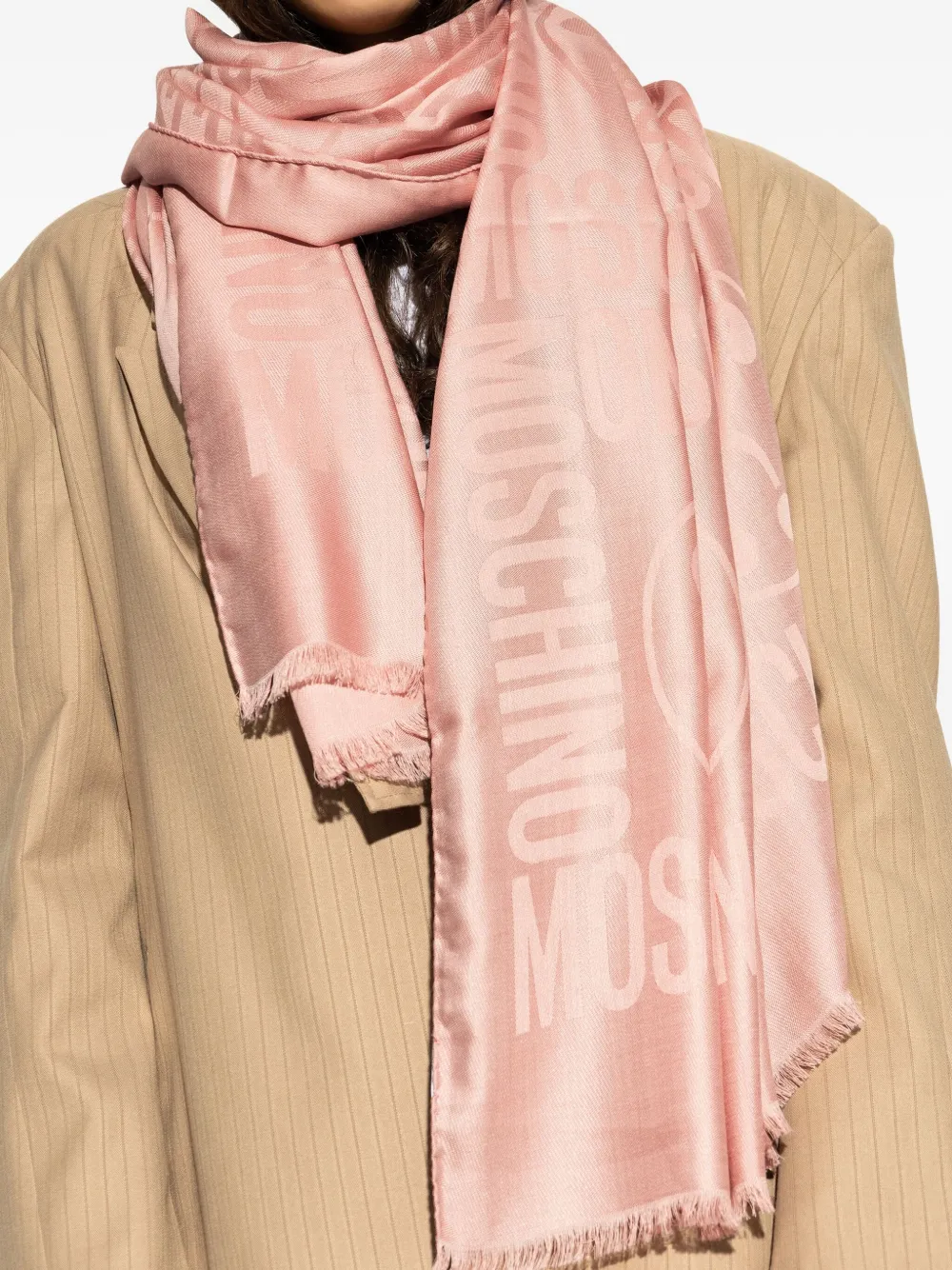Moschino Sjaal met logo-reliëf en franje Roze