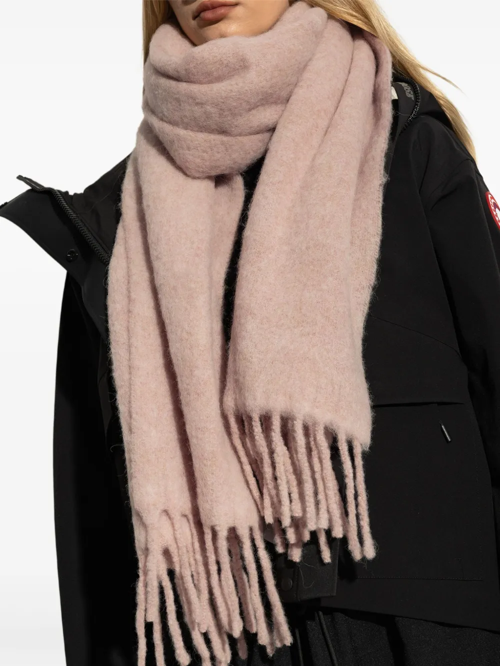 Canada Goose tasselled alpaca scarf Roze