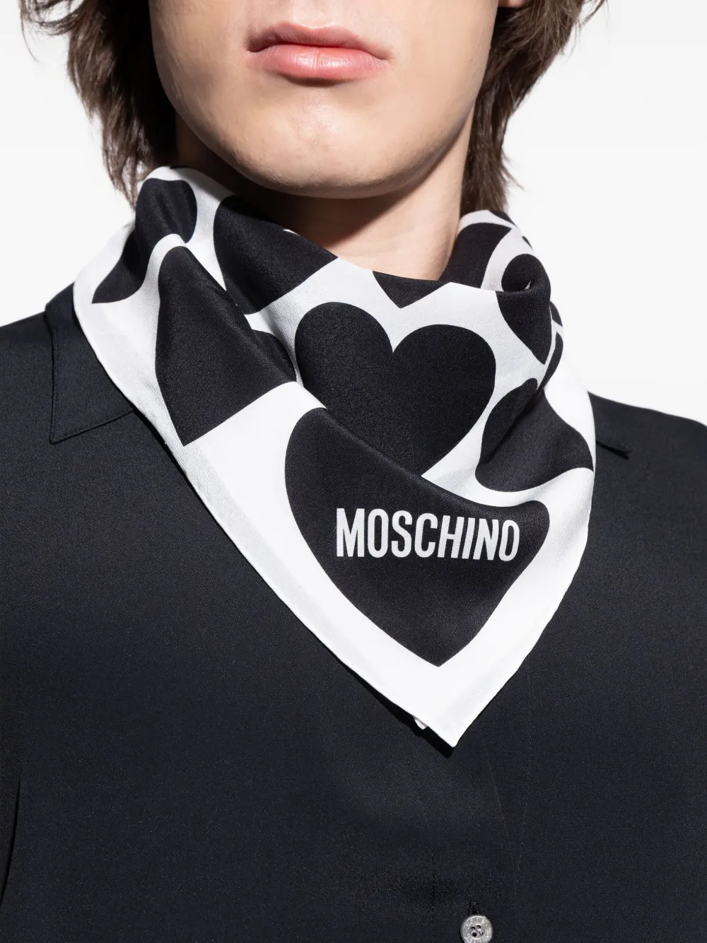 Moschino Zijden sjaal met hartprint Wit