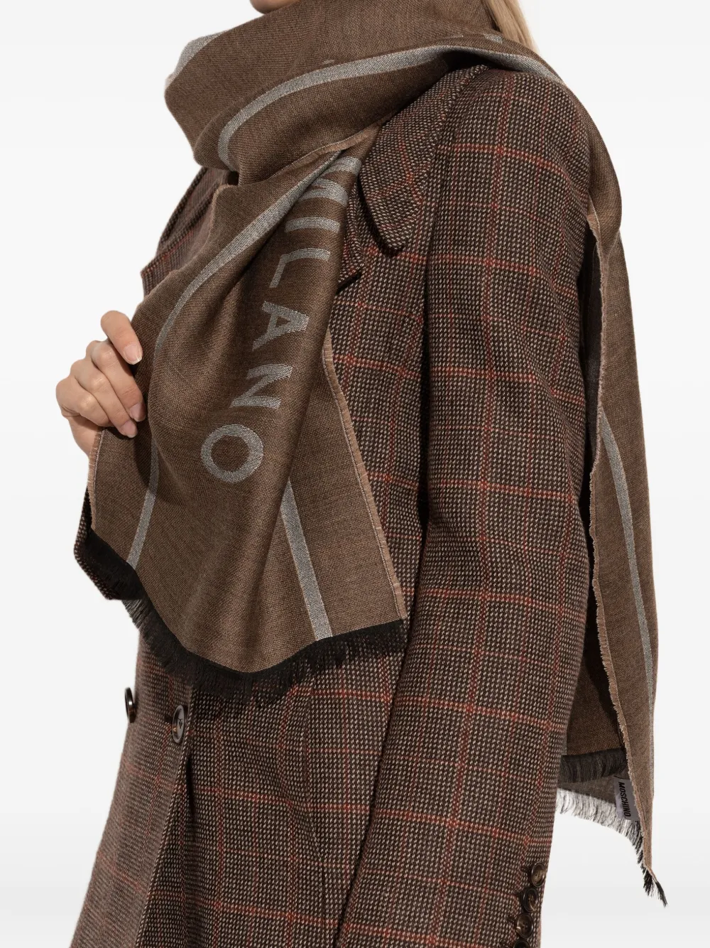 Moschino logo-detail wool scarf Bruin