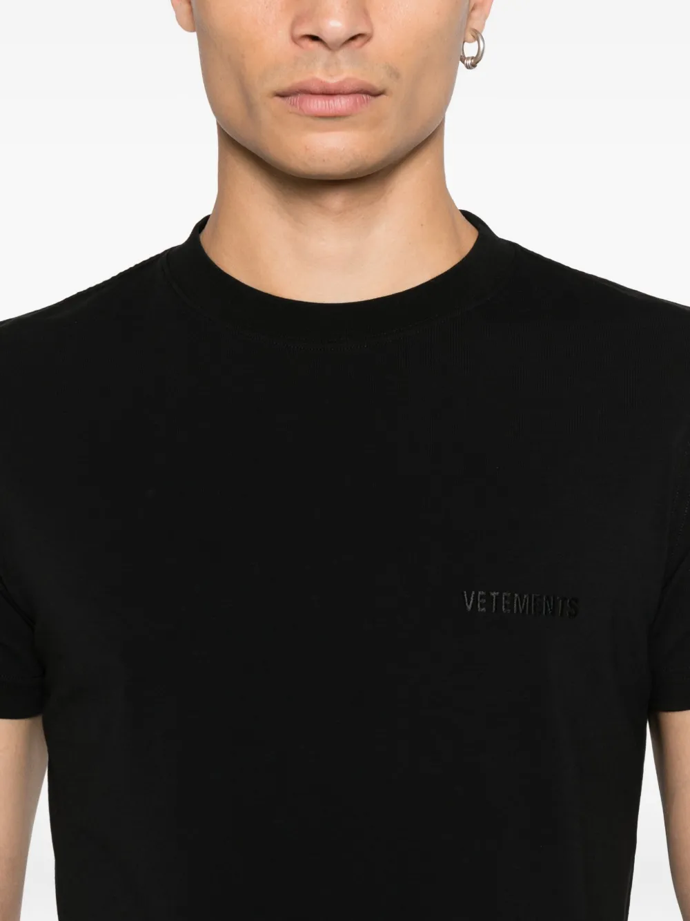 VETEMENTS T-shirt met ronde hals Zwart