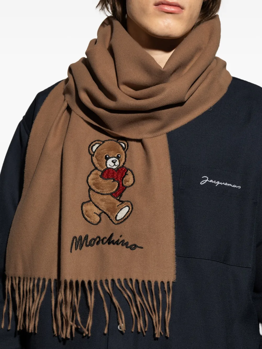 Moschino teddy heart-embroidered scarf Beige