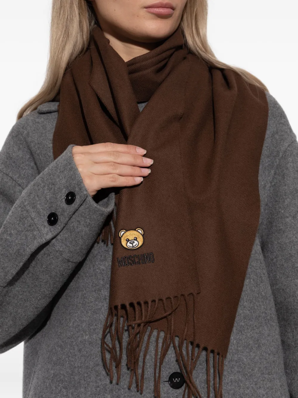 Moschino teddy-embroidered fringed scarf Bruin