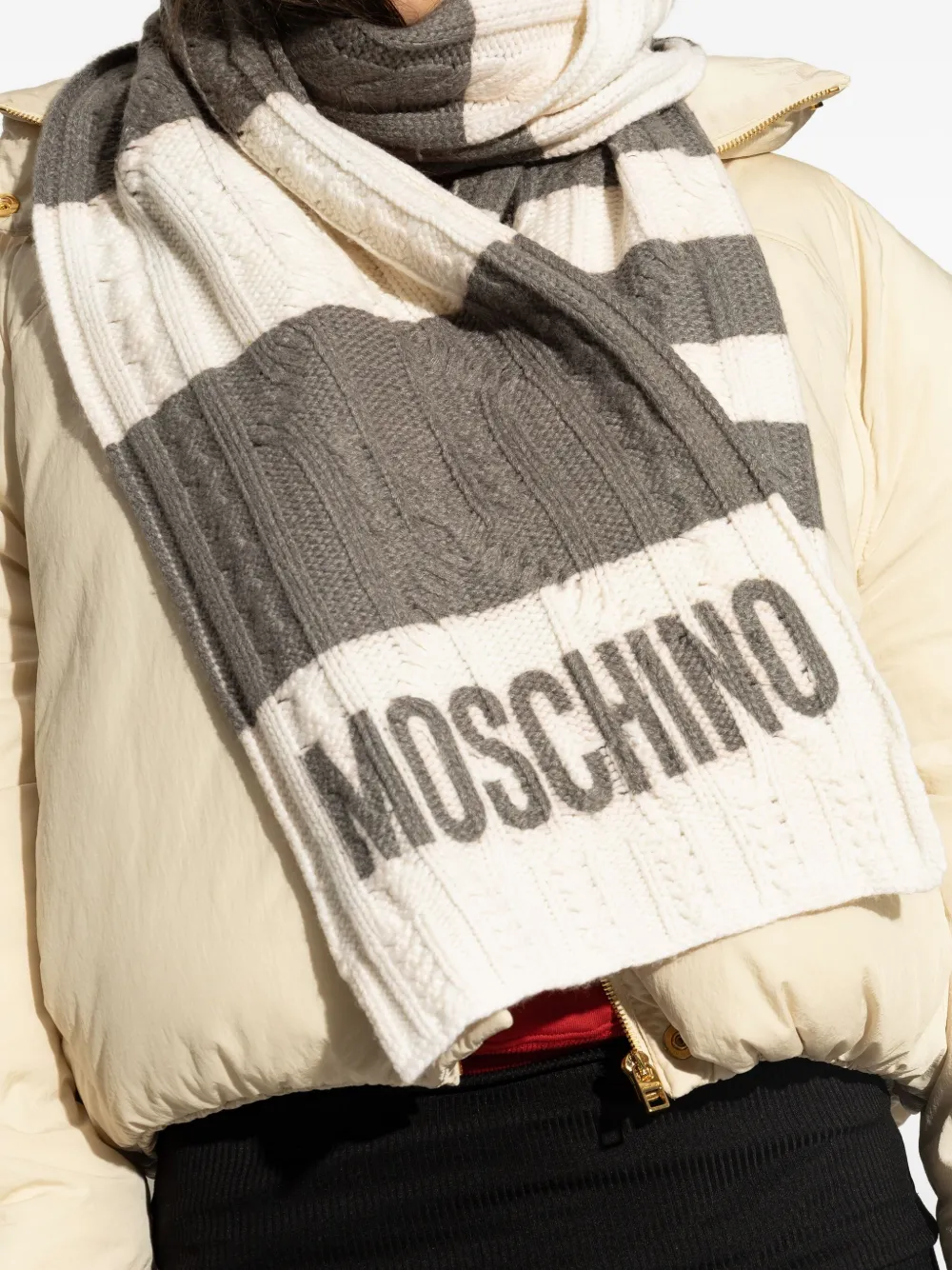 Moschino Kabelgebreide sjaal met vlakken Grijs