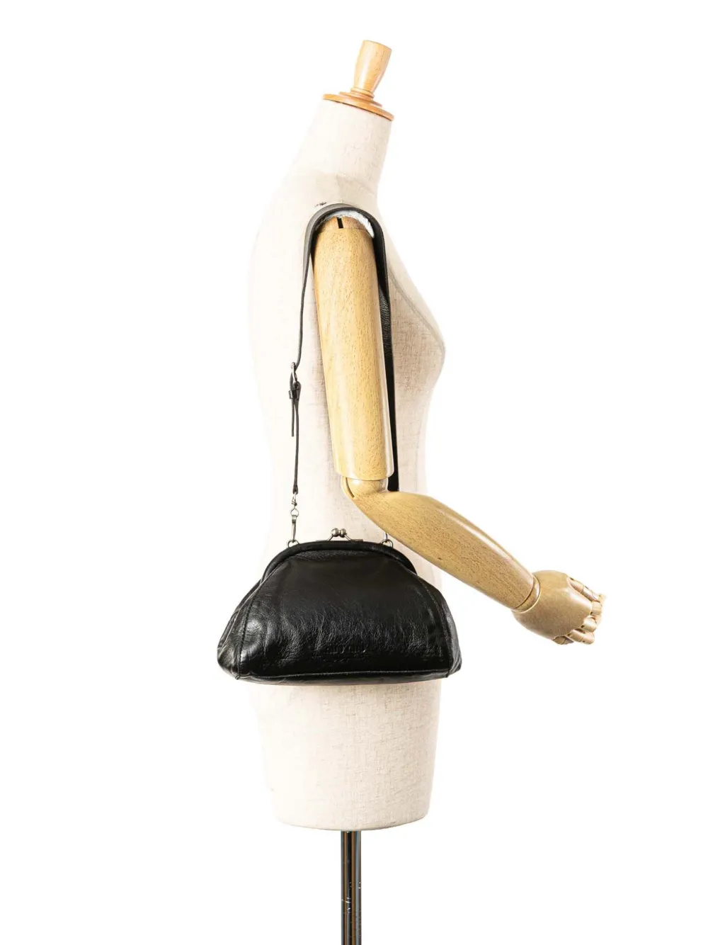 Miu Miu Pre-Owned 2000-2010 Calfskin Kiss Lock shoulder bag | Pre-Owned | Image 2
