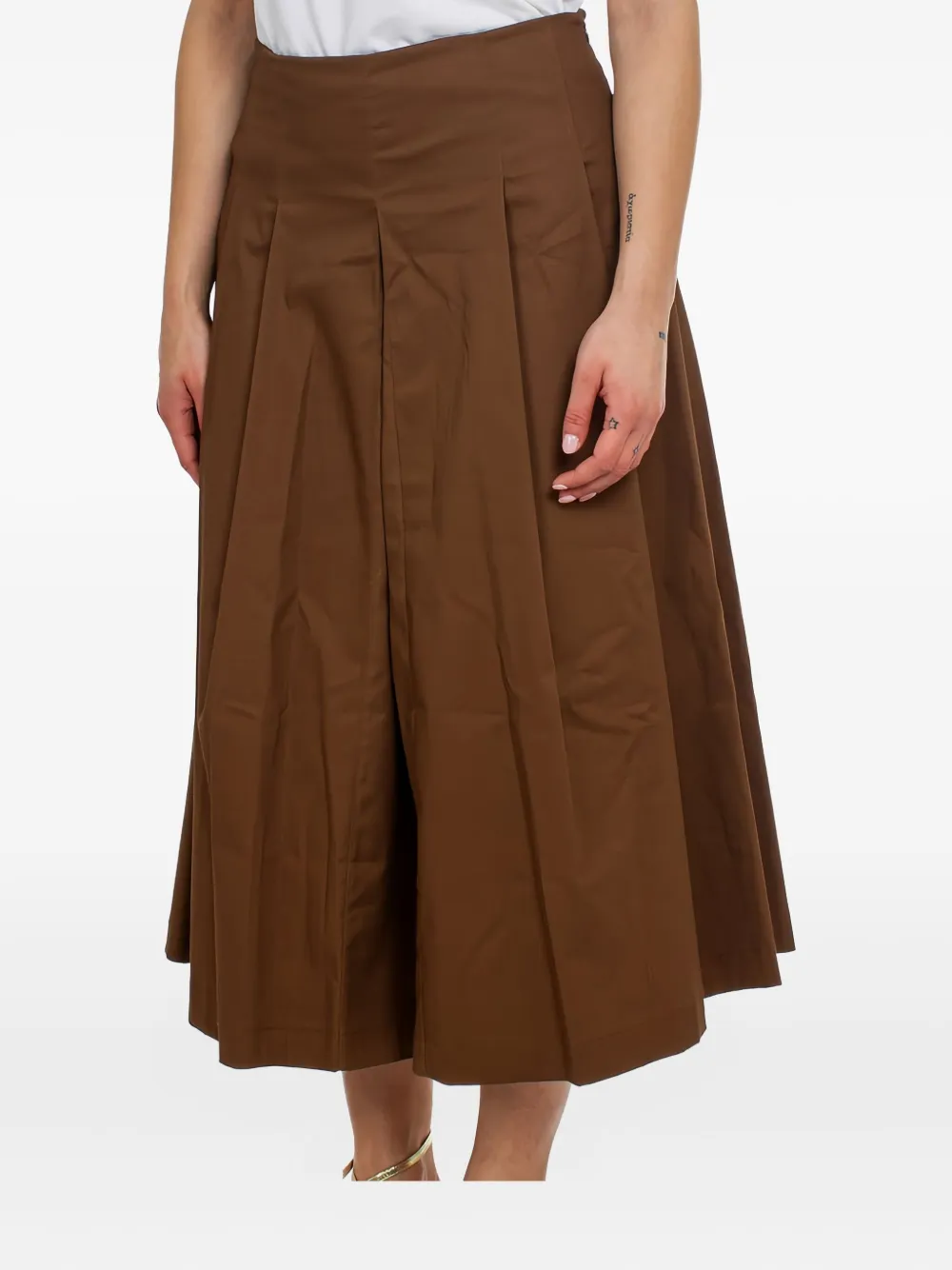 Vicolo Pleated Midi Skirt In Brown