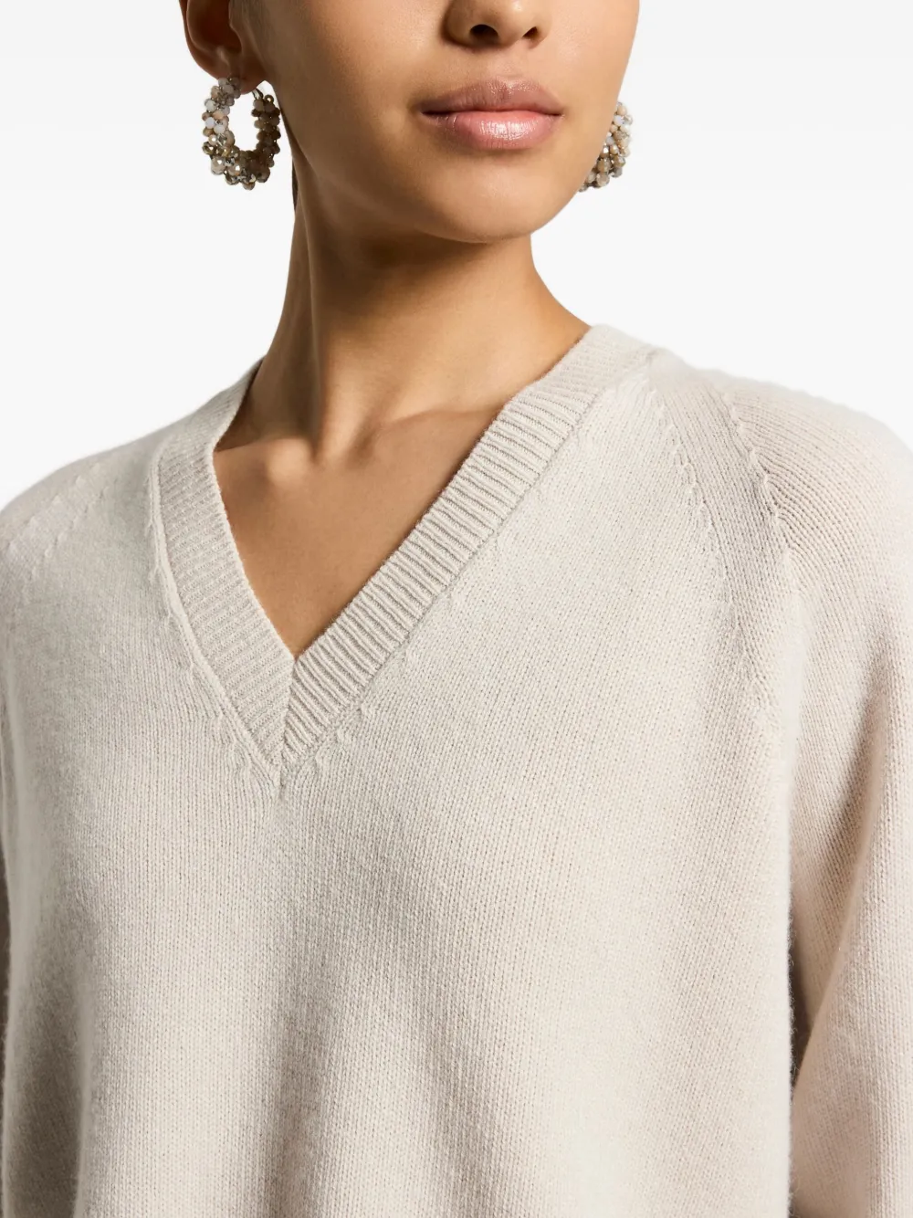 Peserico Trui met raglan mouwen en V-hals Beige
