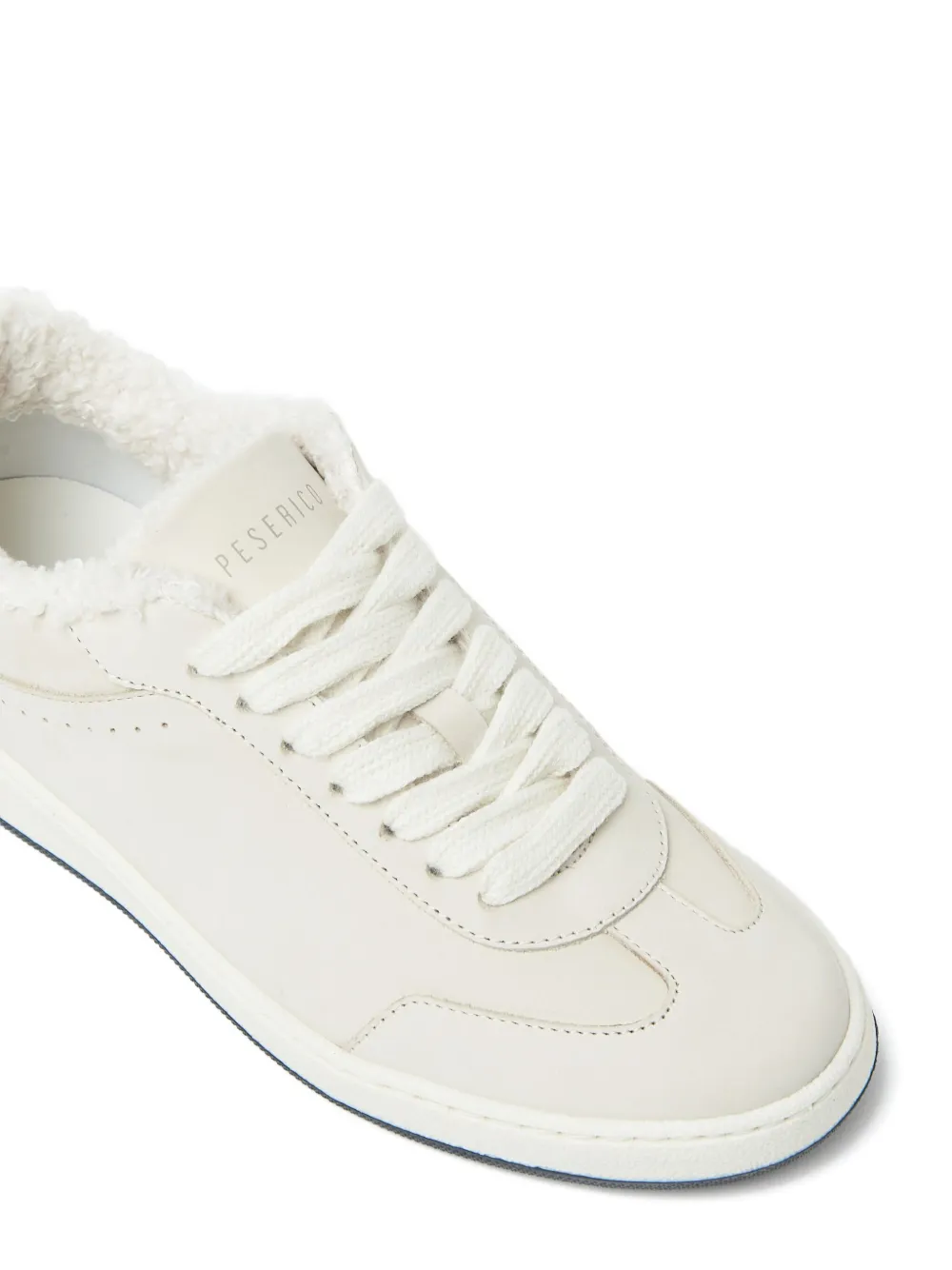 Peserico Sneakers met lammy afwerking Beige