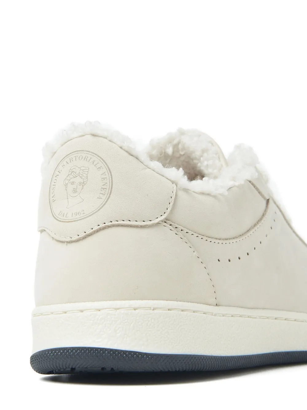 Peserico Sneakers met lammy afwerking Beige