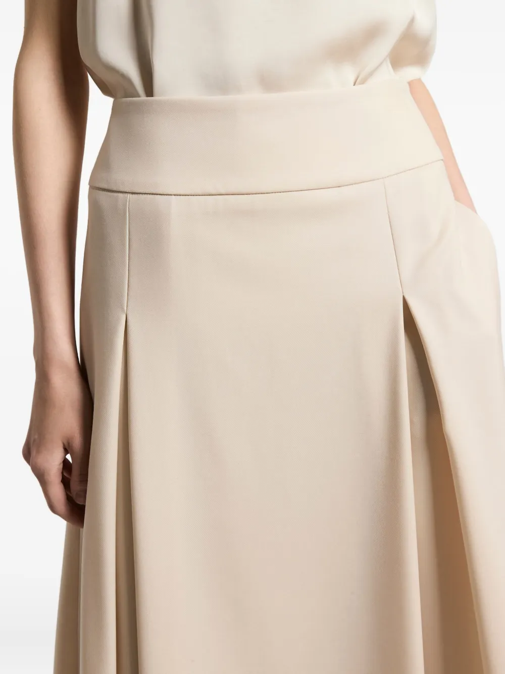 Peserico Pleated Midi Skirt In Neutral