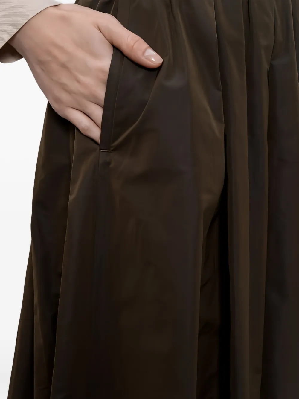 Peserico Side-pockets Pleated Midi Skirt In Brown