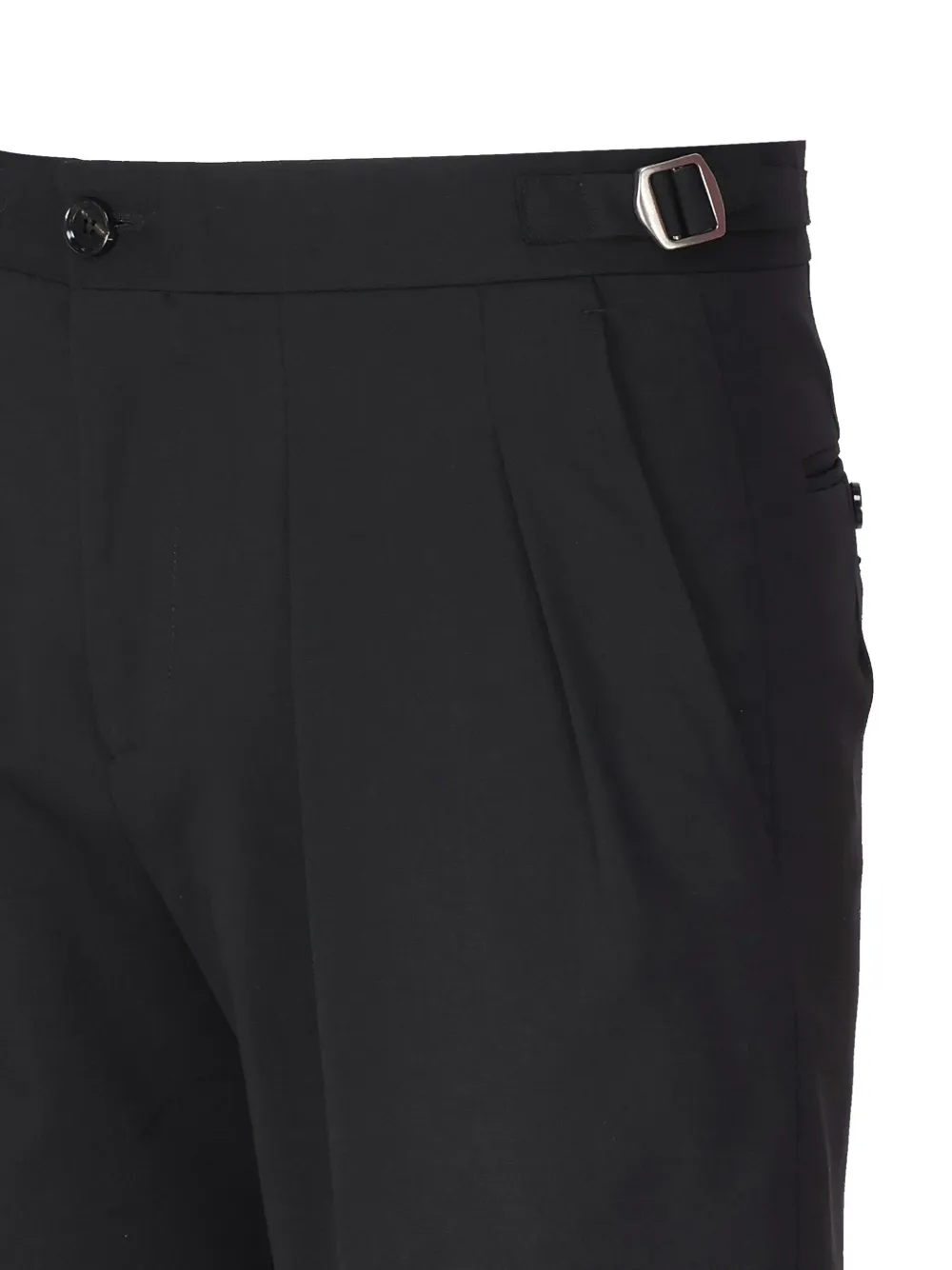BE ABLE Shorts met geplooide details Zwart