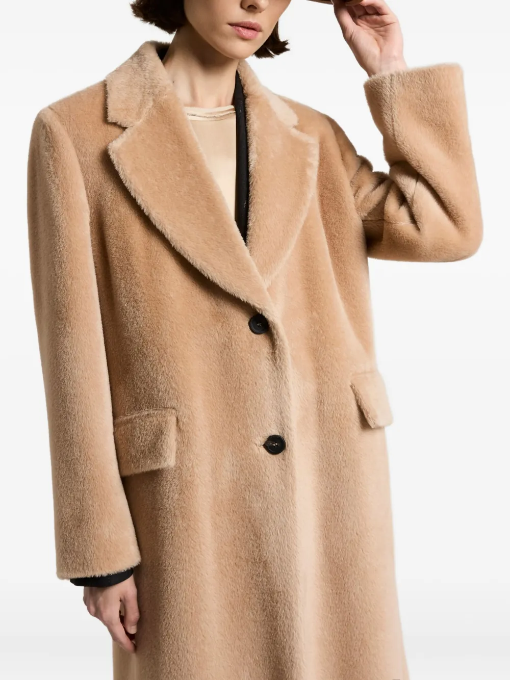 Peserico Jas met knoopsluiting en zak Beige