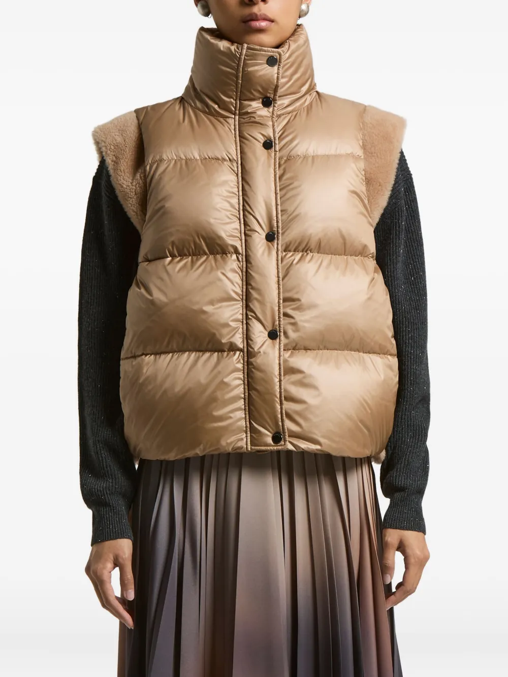 Peserico quilted shearling-trimmed gilet | Brown | Image 1