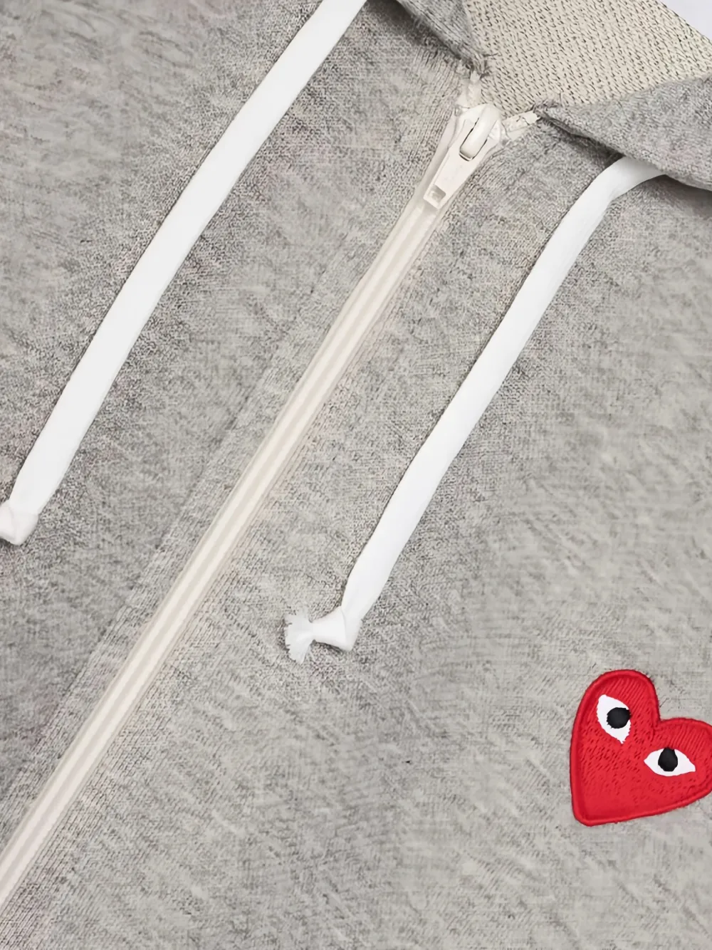 Comme Des Garçons Play heart-logo zip-up hoodie Grijs