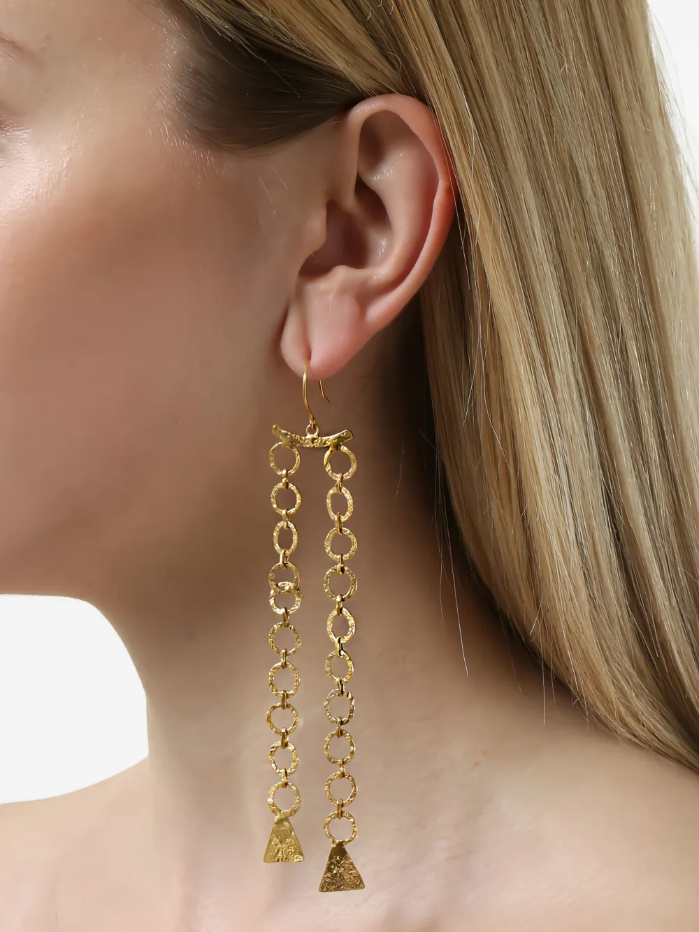 PIPPA SMALL triangle-charm cable-link drop earrings - Goud