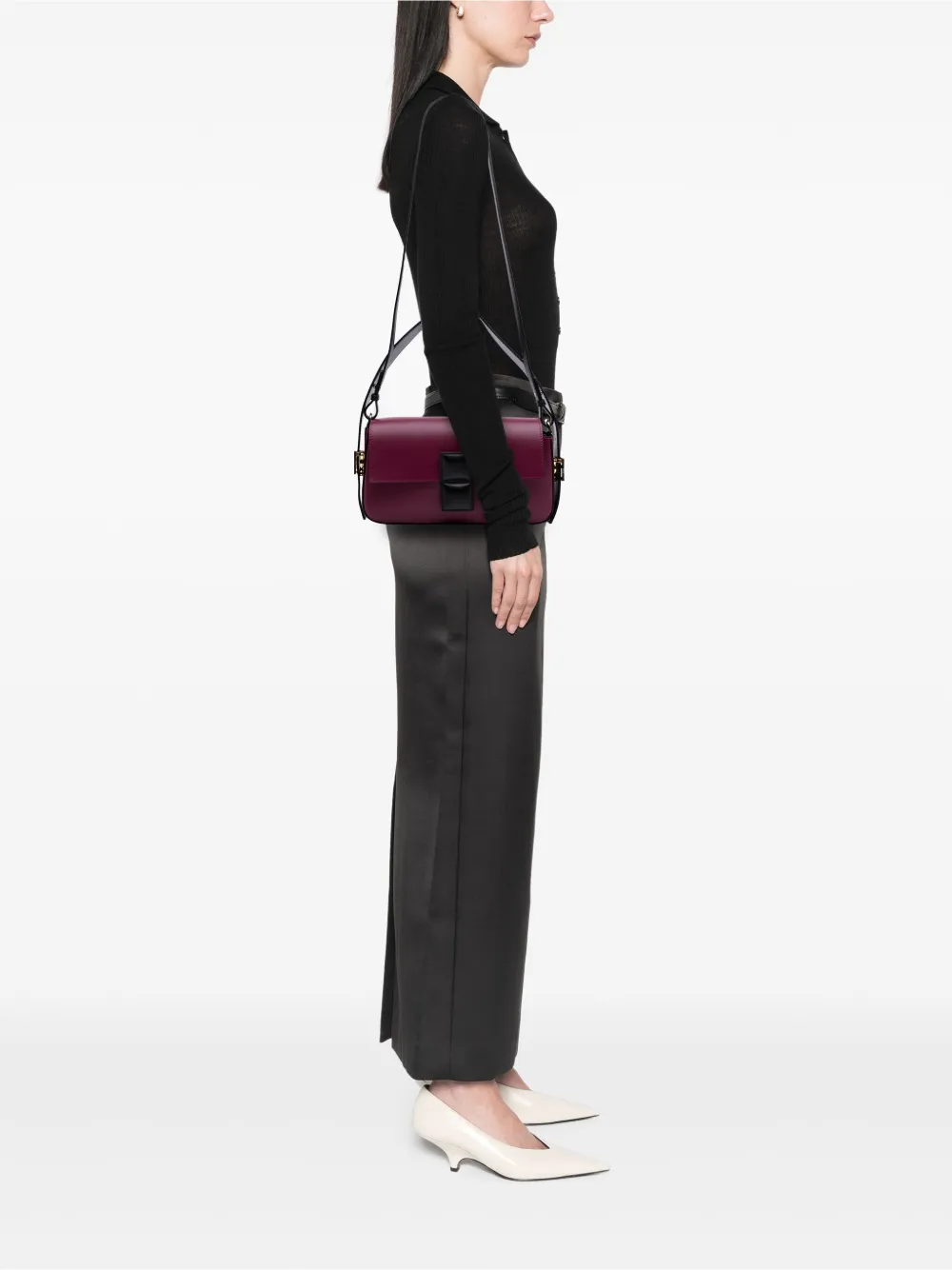 Fendi Pre-Owned 2010-2024 Stefano Pilati Nappa Twist Baguette satchel | Pre-Owned | Image 2