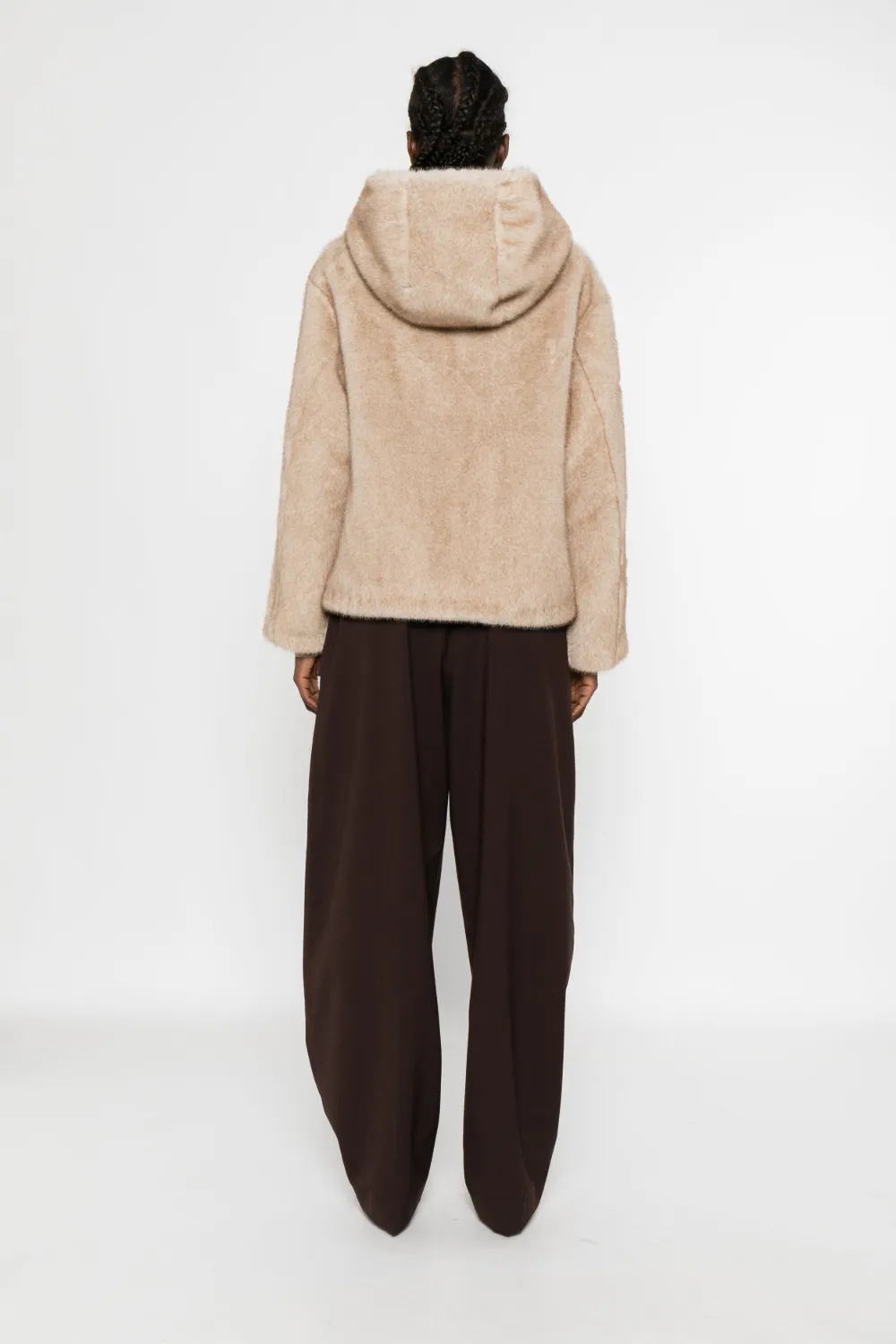 P.A.R.O.S.H. Jack met capuchon Beige